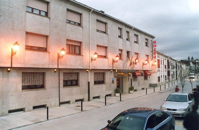Hotel San Lorenzo Сантьяго-де-Компостела Екстер'єр фото
